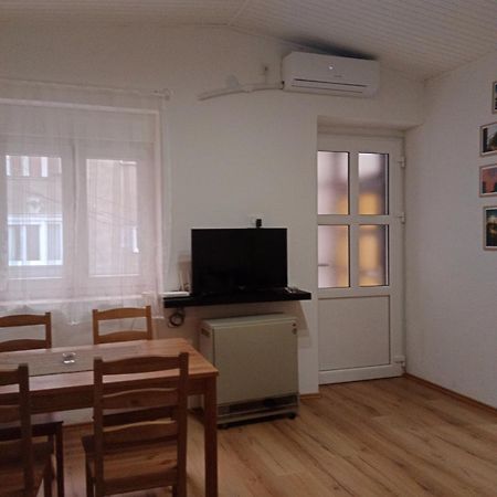 Visoki Vrh Apartman เบลเกรด ภายนอก รูปภาพ